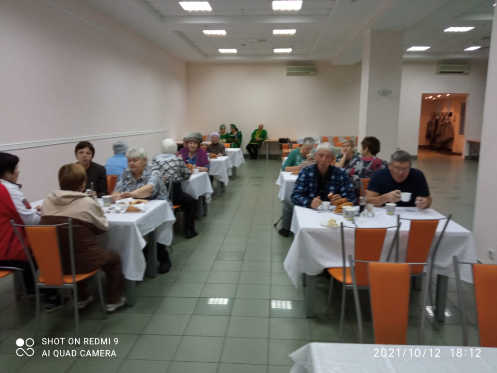 58b07a28-4ac6-4524-a3d2-23a460f4a465.jpg